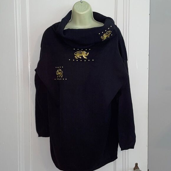 Vtg 80s Gepetto black cotton cowl neck sweater with gold embroidered griffins - Picture 2 of 8
